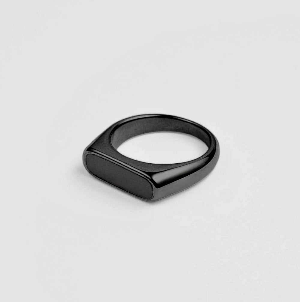 SBG Onyx Signet Ring