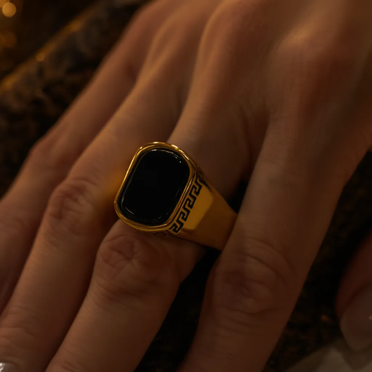 Luxury Black Stone Gold Ring